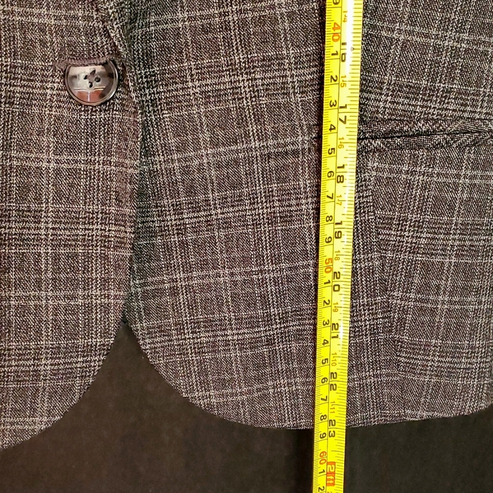 Van Heusen Studio Stretch Brown Plaid Ladies Vest - Medium - Picture 12 of 14